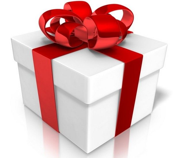 Що подарувати подрузі на весілля?